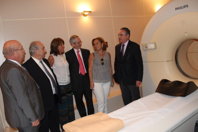 Inauguración nueva cámara PET-TAC en Sevilla